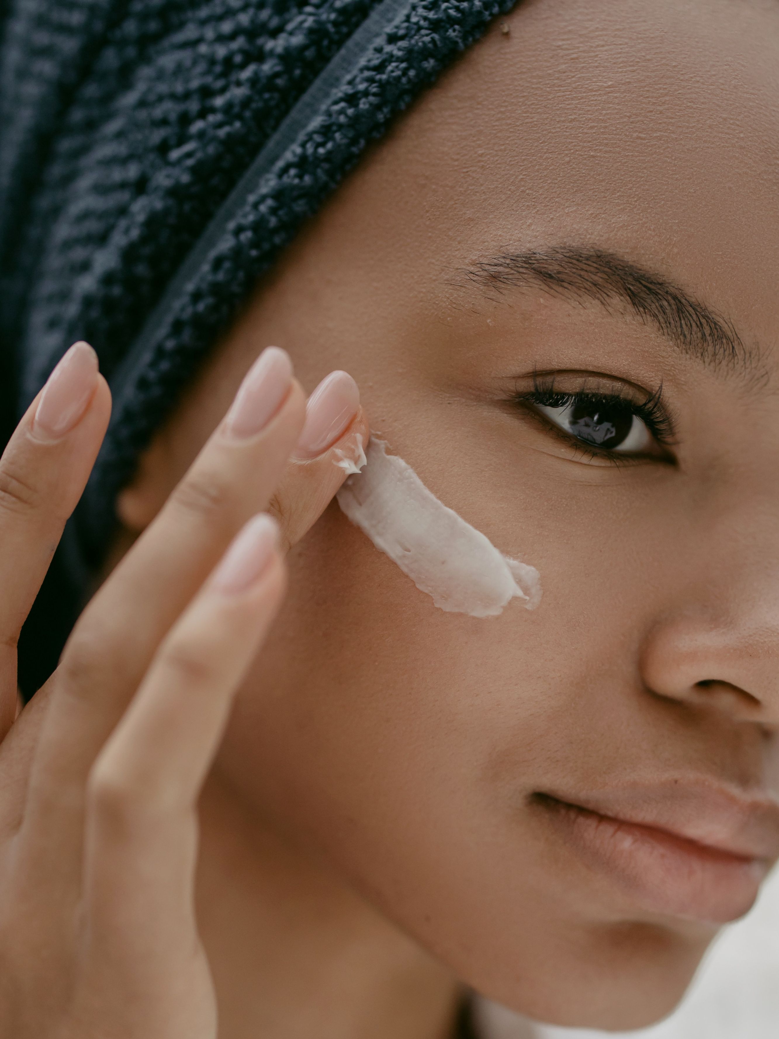 Which Finger is Best for Applying Eye Cream?